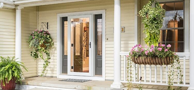 screen door installation in North Highlands